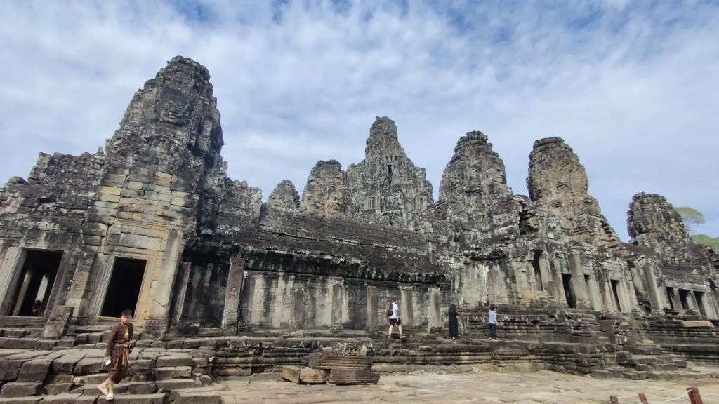 bayon temple